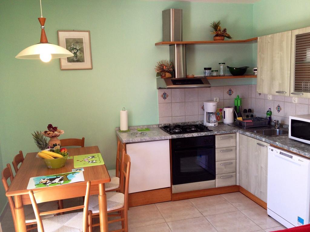 Apartments Rukavina روغوزنيكا الغرفة الصورة