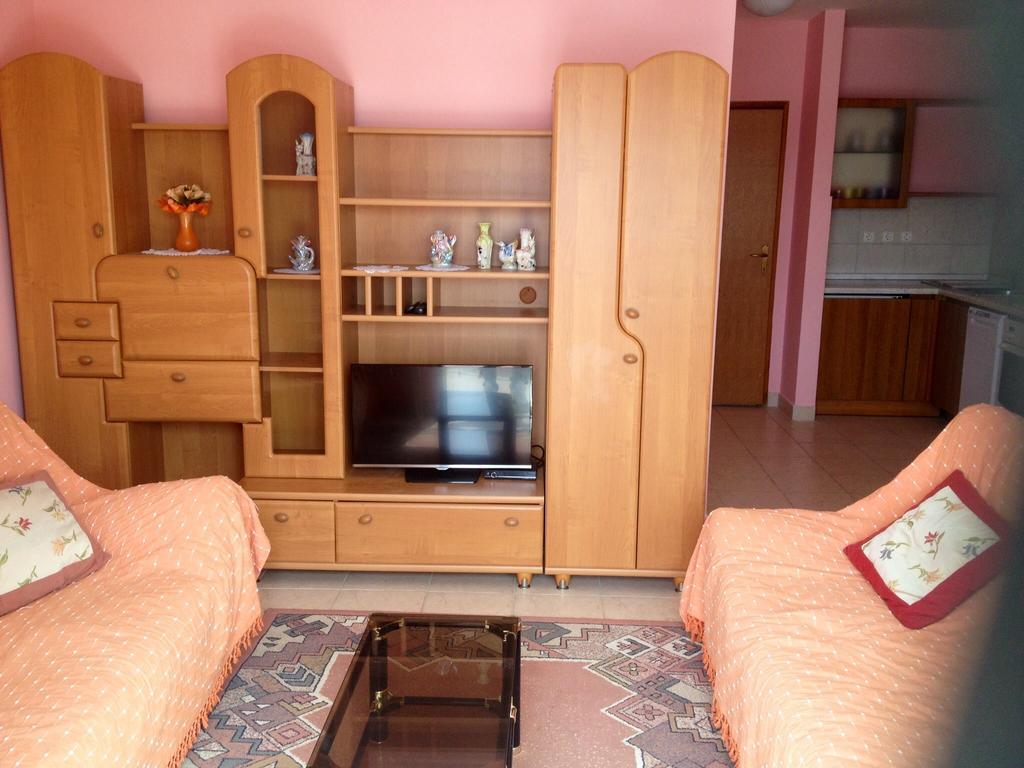Apartments Rukavina روغوزنيكا الغرفة الصورة